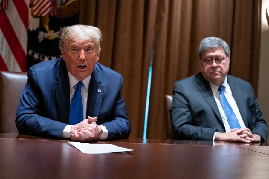 Donald Trump, William Barr